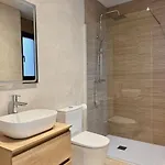Moderno Con Terraza En La Azotea Appartement *